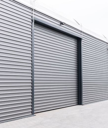 Pokrycie ścian hali nieocieplanej blachą trapezową