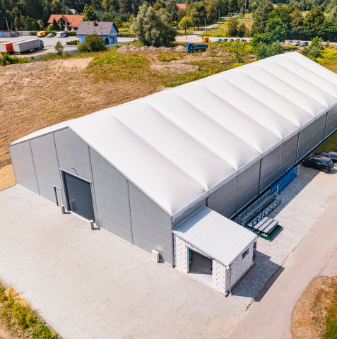 Dach pompowany w hali Thermo