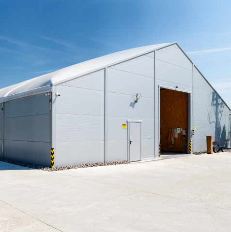 Hala namiotowa izolowana