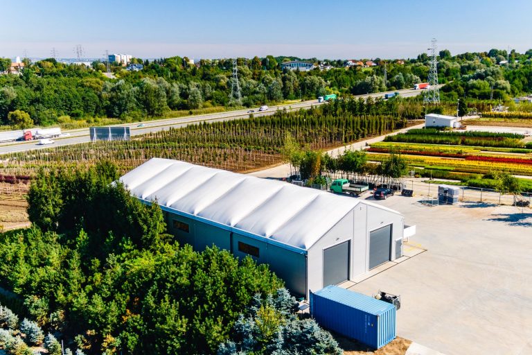 Hale namiotowe z 10-letnią gwarancją