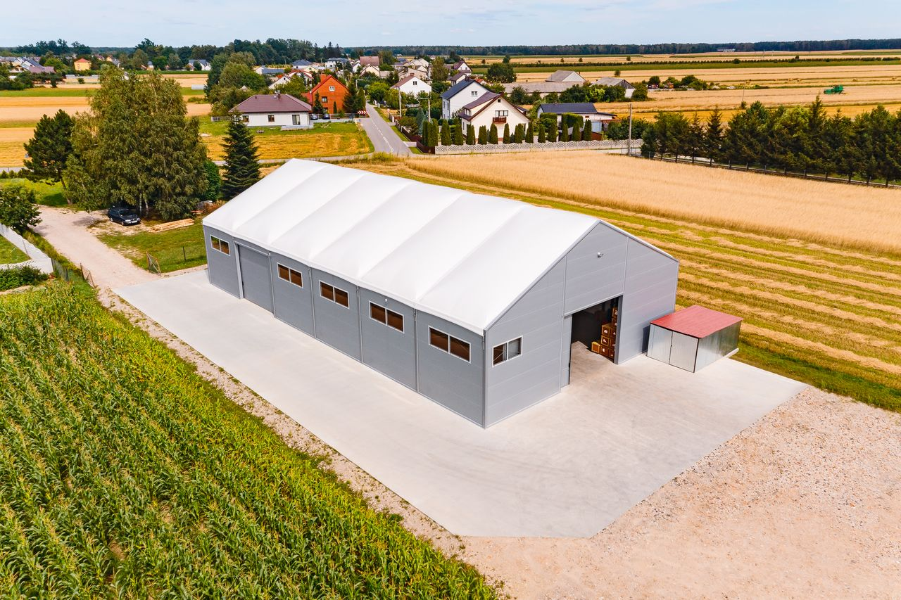 Zaprojektuj i wybuduj halę Łukasiuk